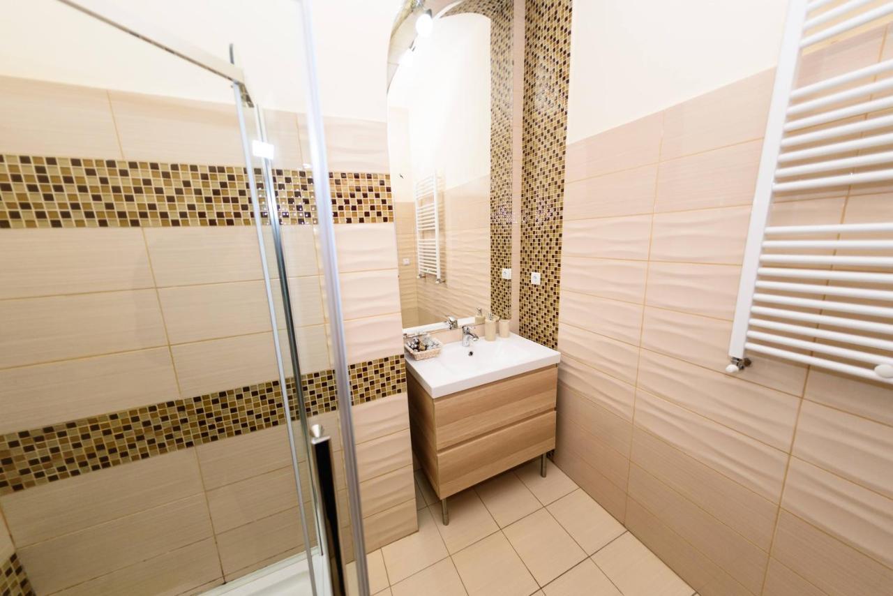 Apartament Baroc Τιμισοάρα Εξωτερικό φωτογραφία