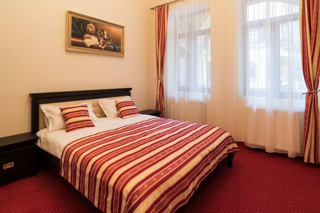 Apartament Baroc Τιμισοάρα Εξωτερικό φωτογραφία